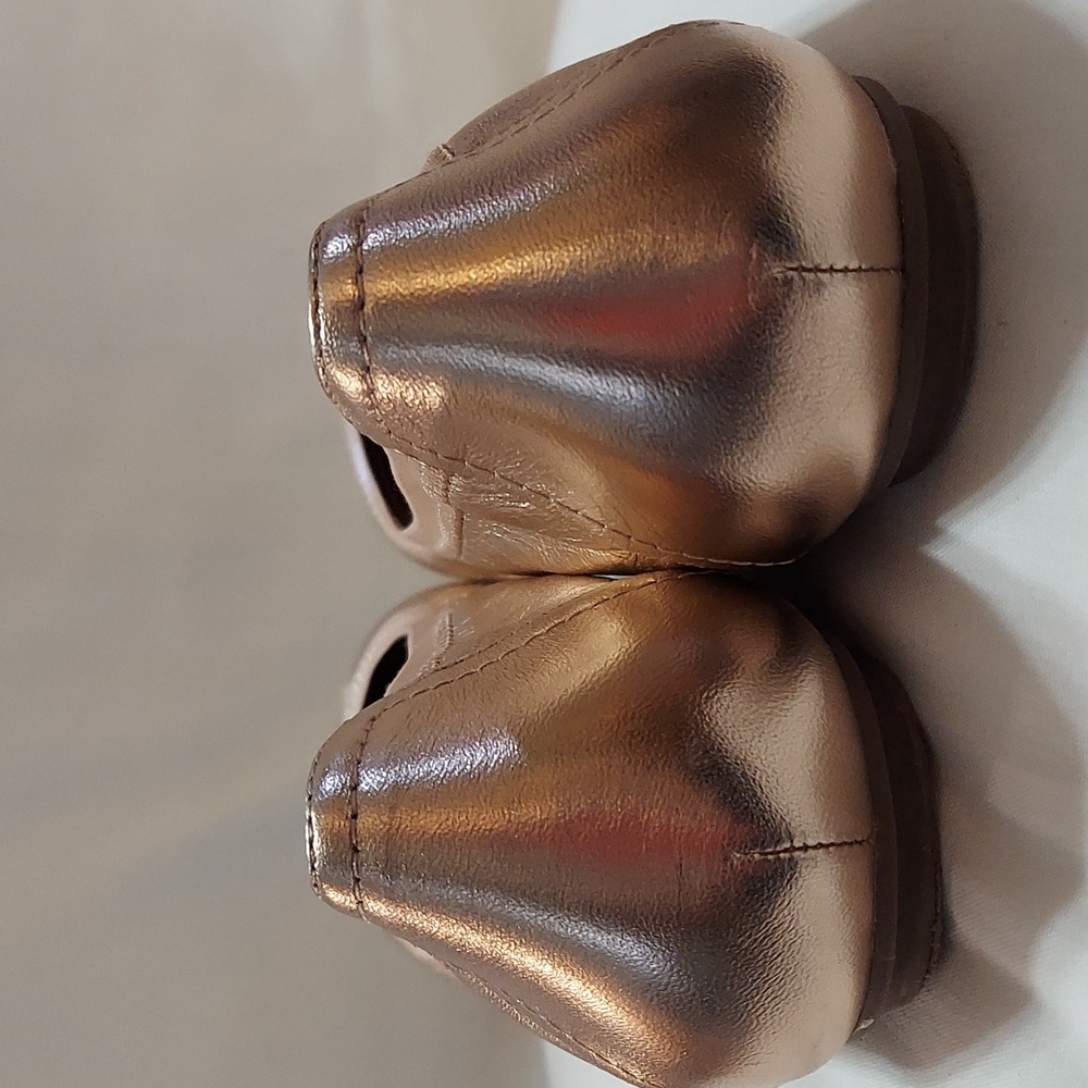 Vionic rose gold ballet flats. NWOT Sz 9 Wide - Picture 3 of 8